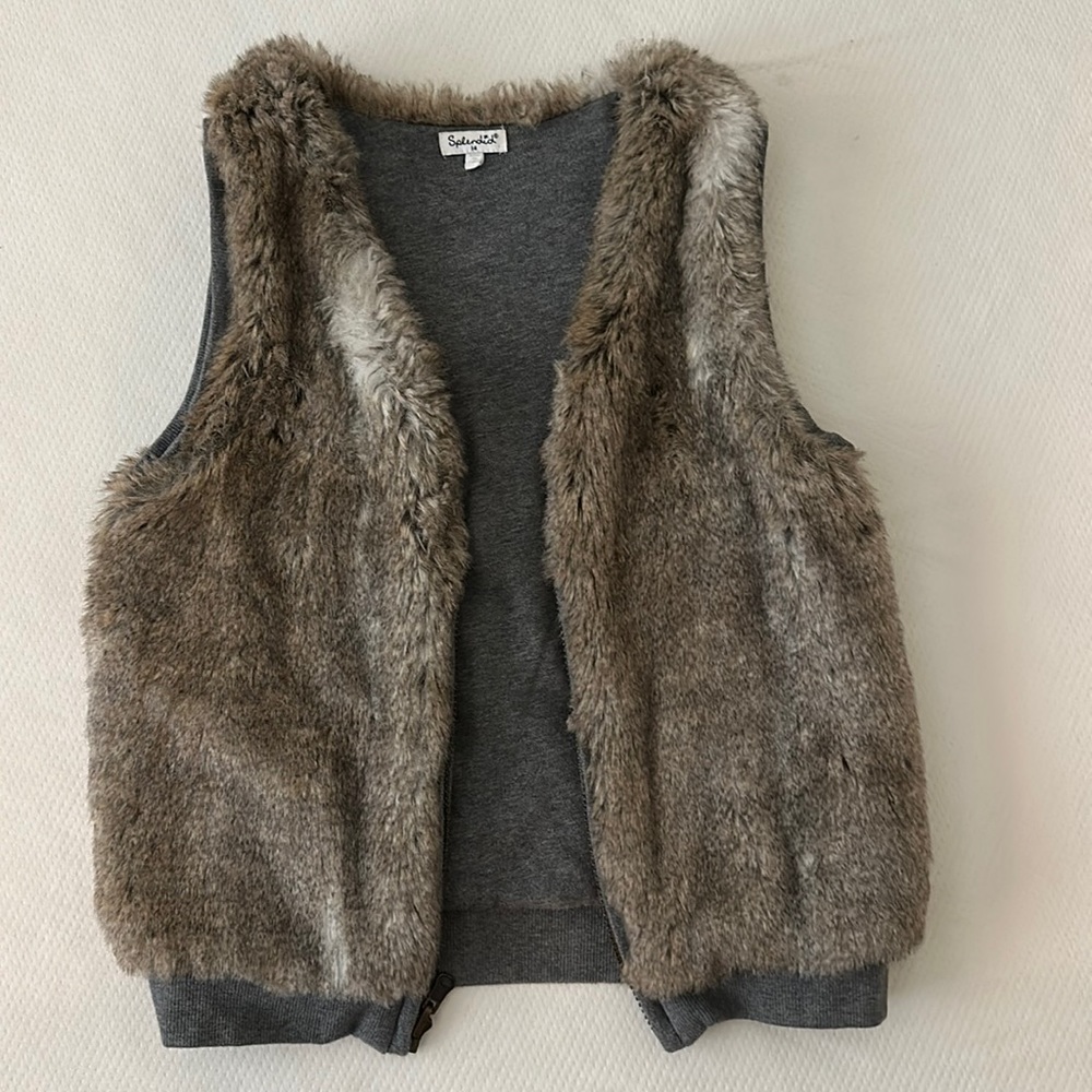 Splendid, Children’s Size 14 Reversible Faux Fur Vest.